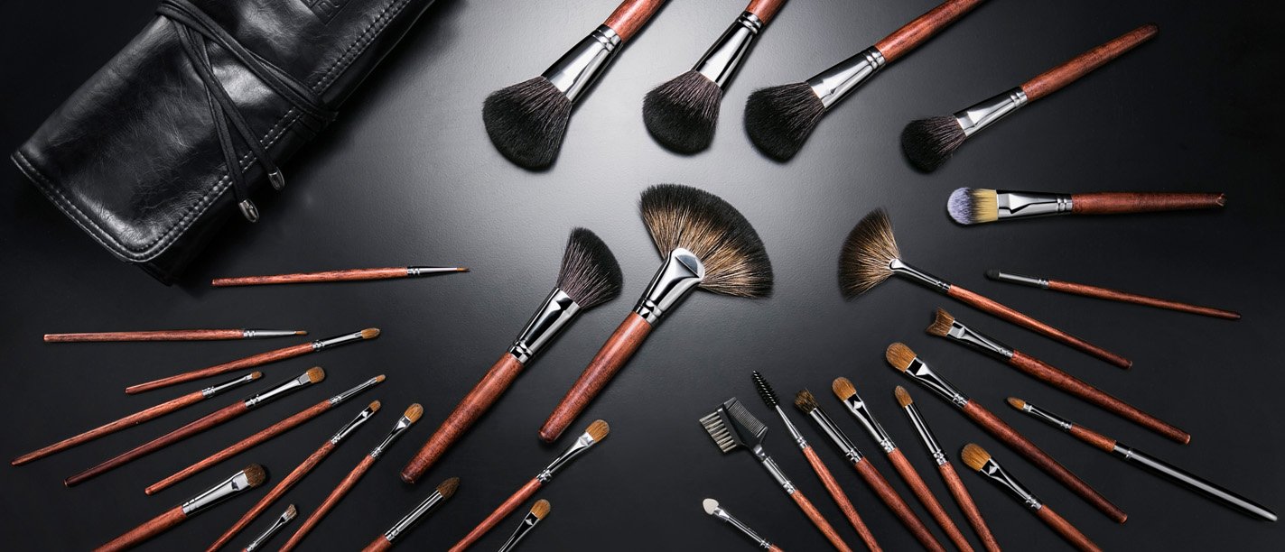 custom makeup brush manufacturer